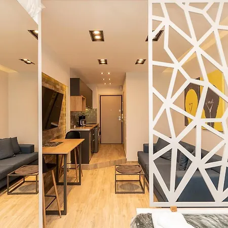 Valaoritou Luxury Studio