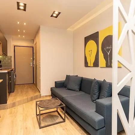 Apartment Valaoritou Luxury Studio *